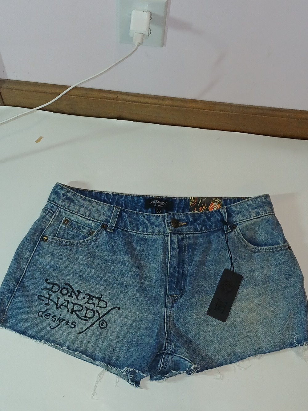 NWT Ed Hardy Light Blue Denim Cutoff Shorts with Logo size 30 Waist